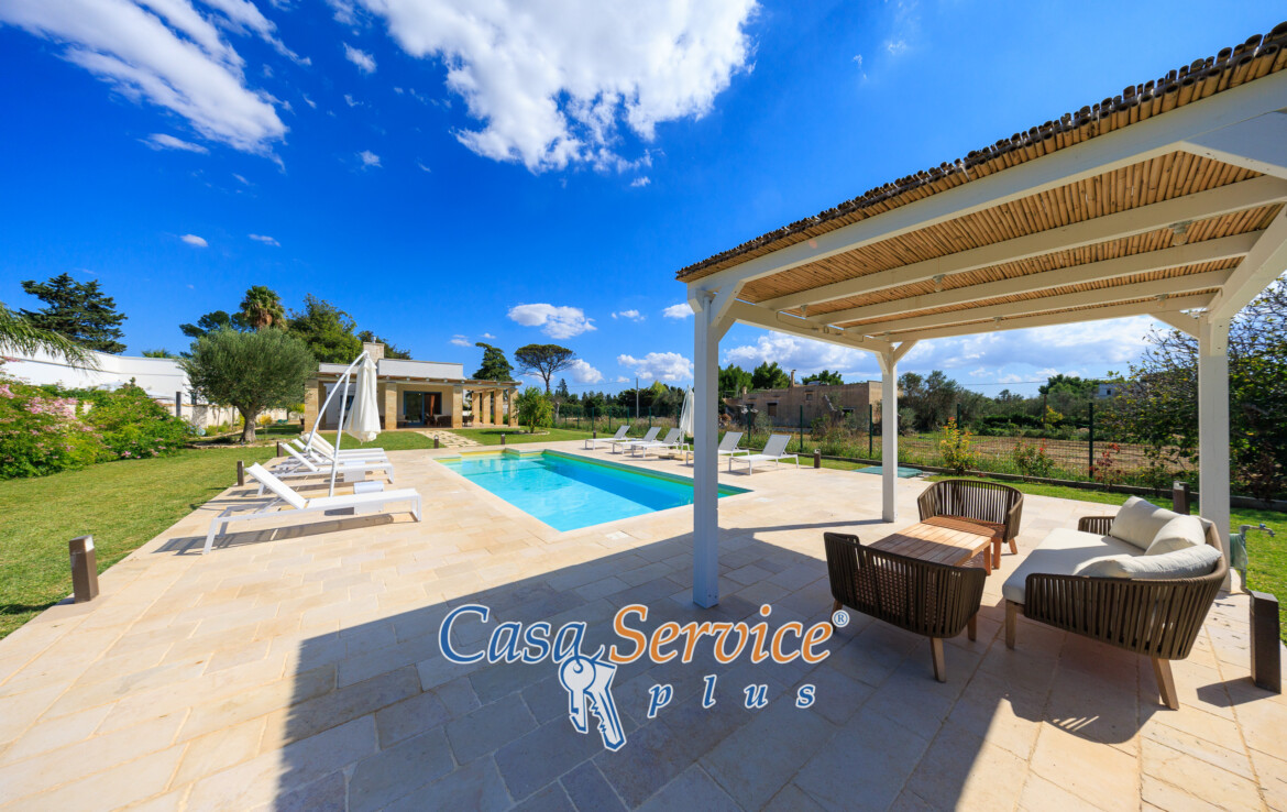 Villa tra Matino e Gallipoli