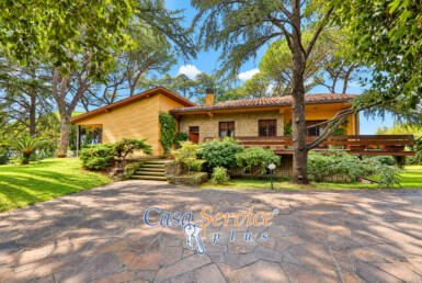Villa in vendita a Marino Roma